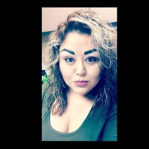 Meet your Posher, Lily